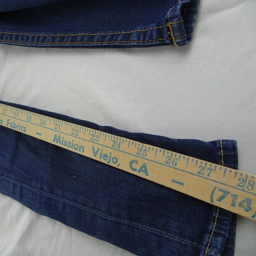 True Religion Women’s Skinny Jeans in Dark Indigo Blue - Picture 9 of 9